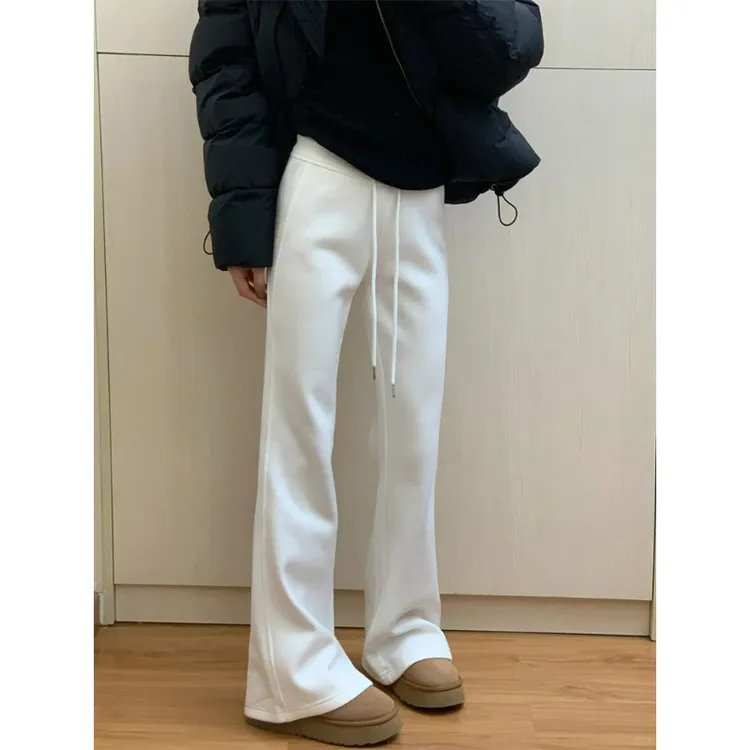 美式微喇叭卫裤女士2026秋冬修身显瘦高个子拖地裤高腰白色运动裤
