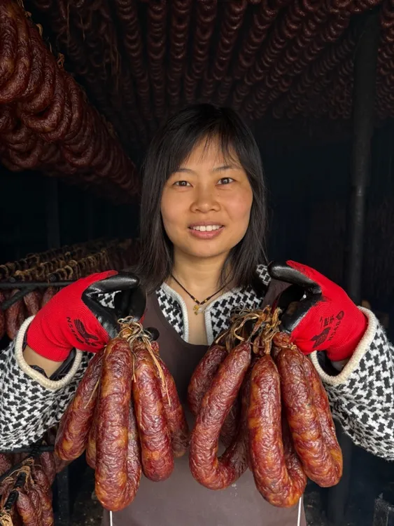 【烟熏香肠】农家土猪肉烟熏腌制腊香肠湖南特产1斤/2斤/5斤