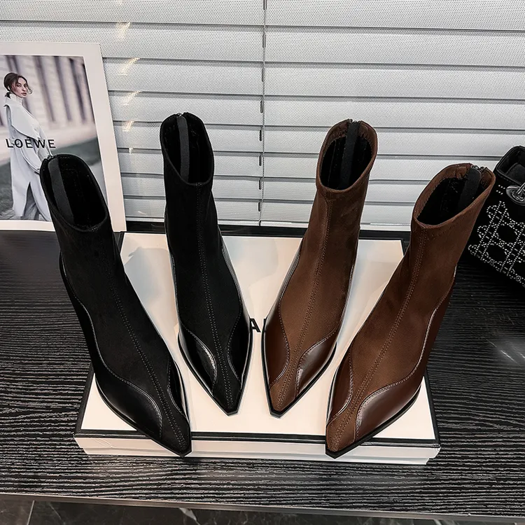 爆款尖头低跟单鞋2025年新款羊皮短靴中帮明星同款百搭鞋子