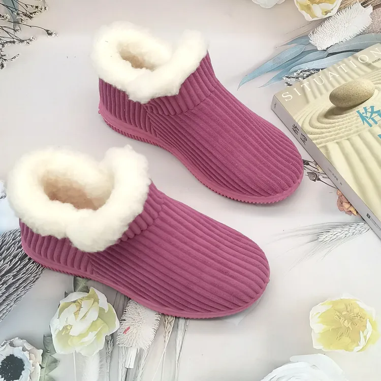新冬季羊毛女鞋加厚加绒防滑耐磨高帮棉鞋室内室外保暖舒适妈妈鞋