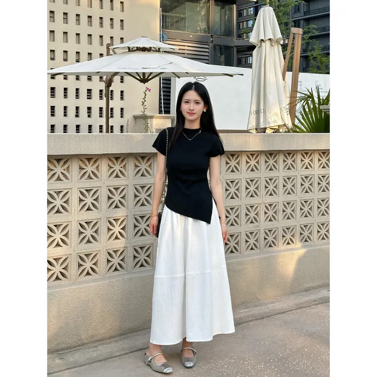 夏季时尚百搭两穿抽绳女装修身短袖毛针织衫不规则黑色设计感2563