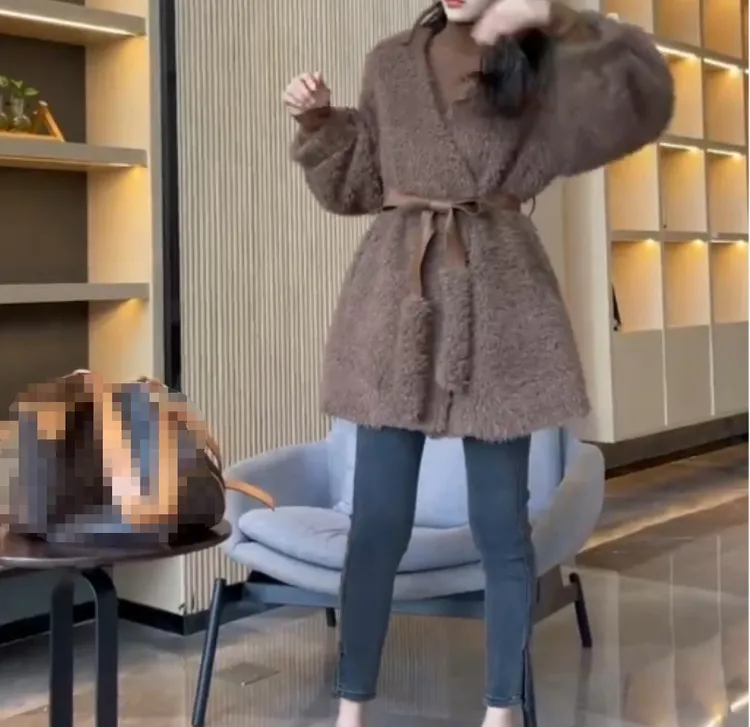 时尚潮流百搭精品女装dgd9354