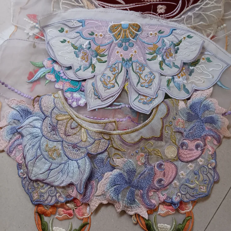 10号混款刺绣云肩蝴蝶辅料一包中国风新中式汉服围脖配饰