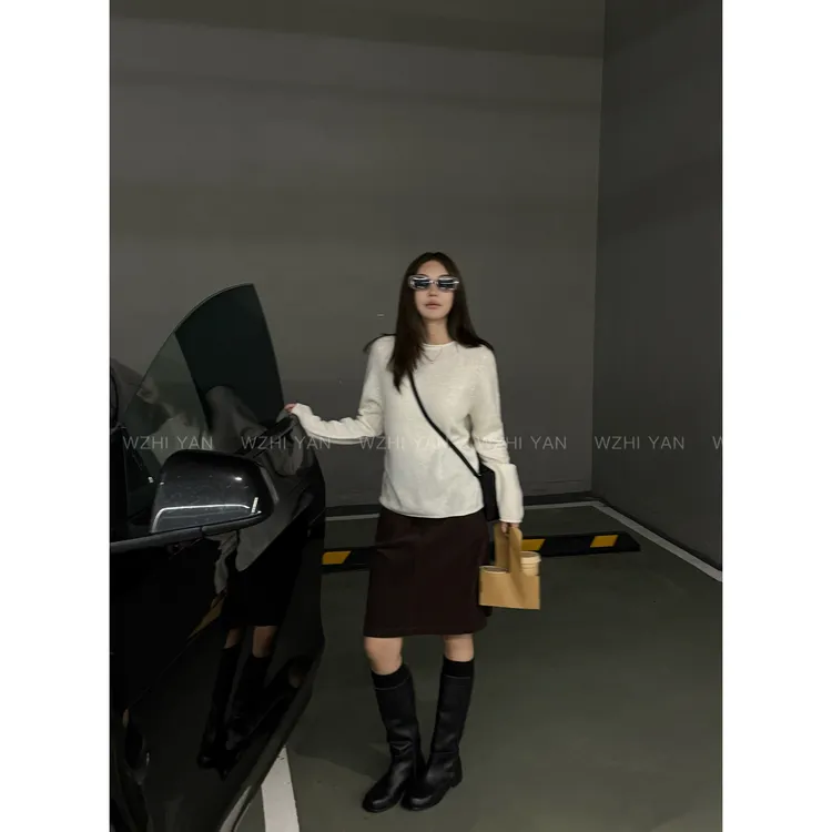 【踏雪乌木】“99%进口棉”高品质设计感灯芯绒复古百搭显瘦短裙22138