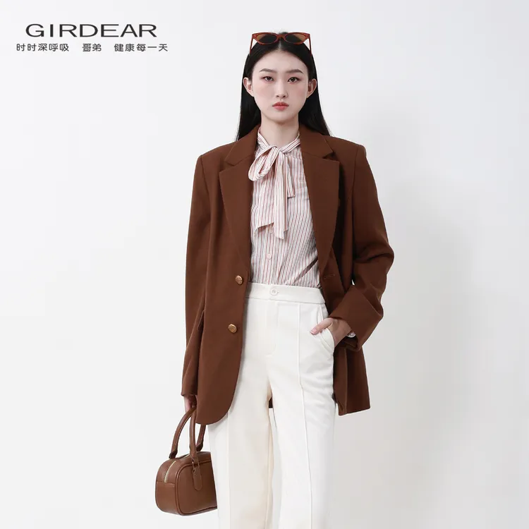 哥弟/GIRDEAR 新款秋季简约通勤百搭西装时尚上衣休闲外套140048