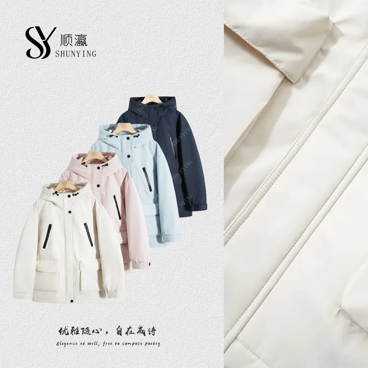 【仟娜】极简风设计~高颜值巨好看气质连帽鹅绒服SY76YRF258101