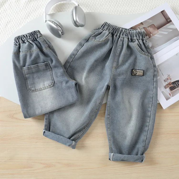 男童水洗软牛仔裤春秋款2025新款宝宝流行秋季中大童长裤男孩外穿