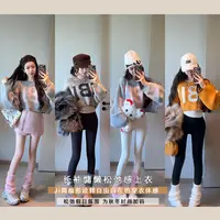 小雨姐姐【柏林来信】休闲时尚字母圆领短款百搭宽松毛衣女秋冬新款