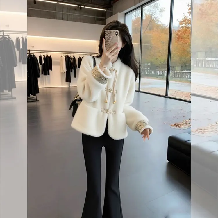 新中式毛绒厚外套女气质轻熟风女装上衣冬季新款时尚百搭减龄衣服