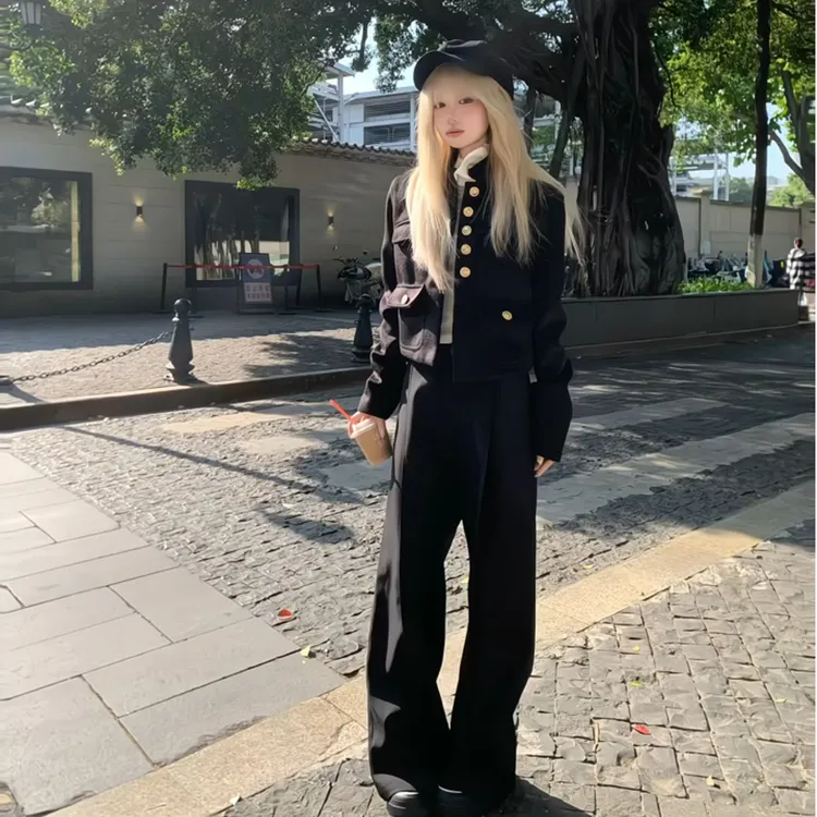 富家千金穿搭套装女春季金属扣立领短外套内搭打底衫休闲裤三件套