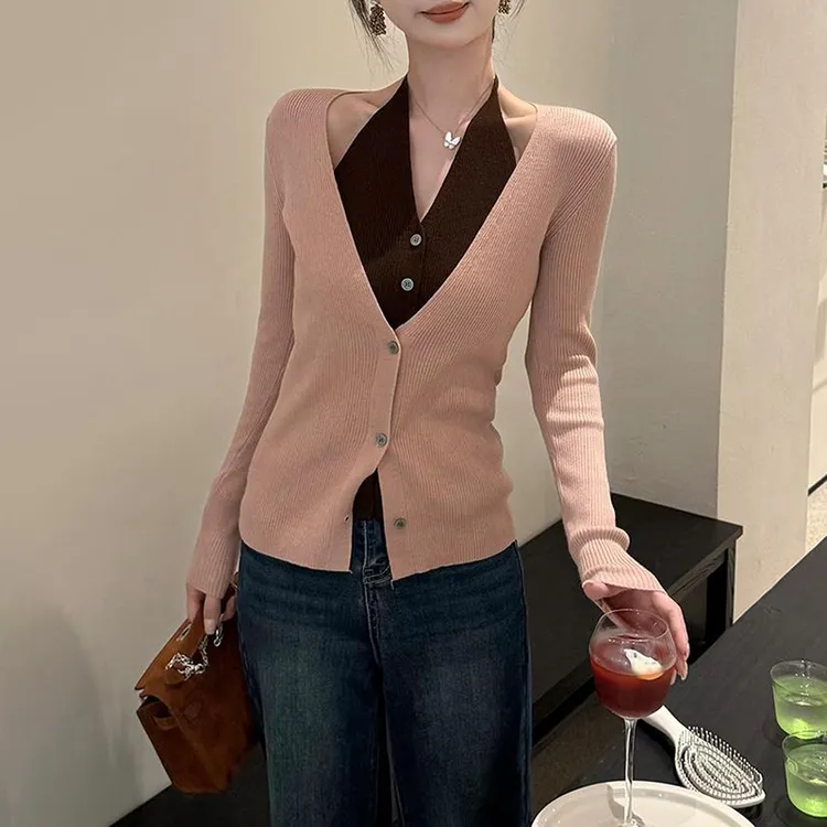 韩系粉色挂脖假两件针织开衫女早秋季新款巨好看高级感短款上衣