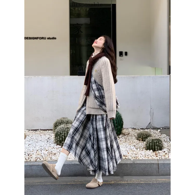 慵懒风粗针毛衣格纹半身裙套装女秋冬季针织外套不规则长裙两件套