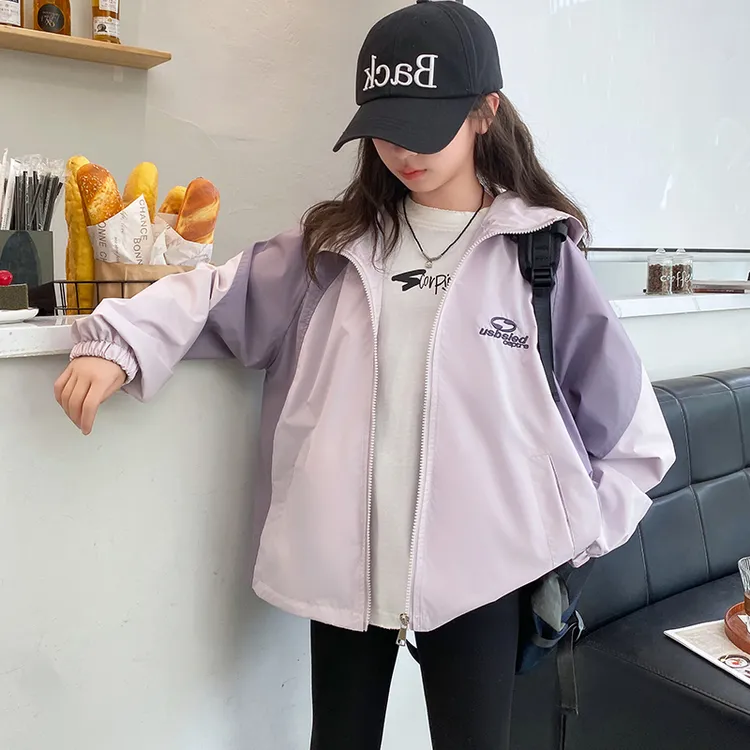 女童冲锋衣外套春季款2024新款韩版洋气儿童大童春季时髦夹克上衣