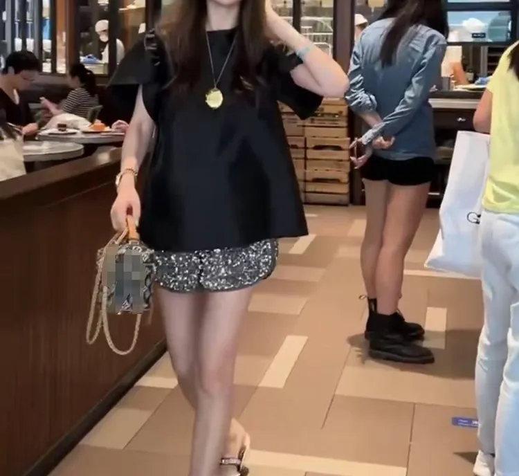 时尚潮流百搭精品女装zsx20665