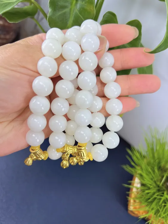 【金穗坊珠宝】天然和田玉手串卡12mm多样性发一