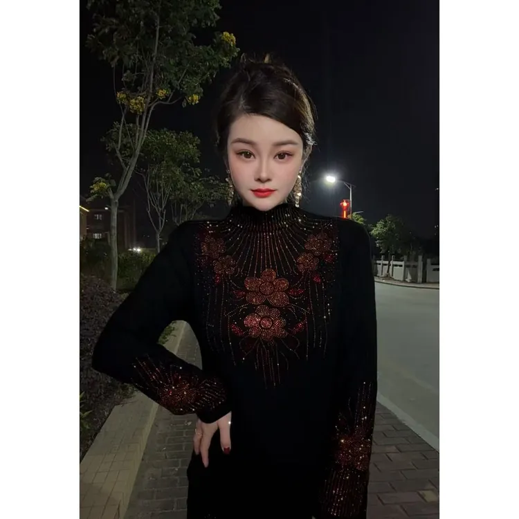 【Y爆款829#加绒】打底衫女内搭秋冬时尚烫钻上衣修身显瘦T恤