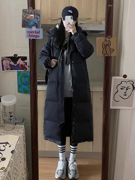 黑色中戏羽绒服女长款长过膝加厚宽松可脱卸帽2025年新款情侣冬季