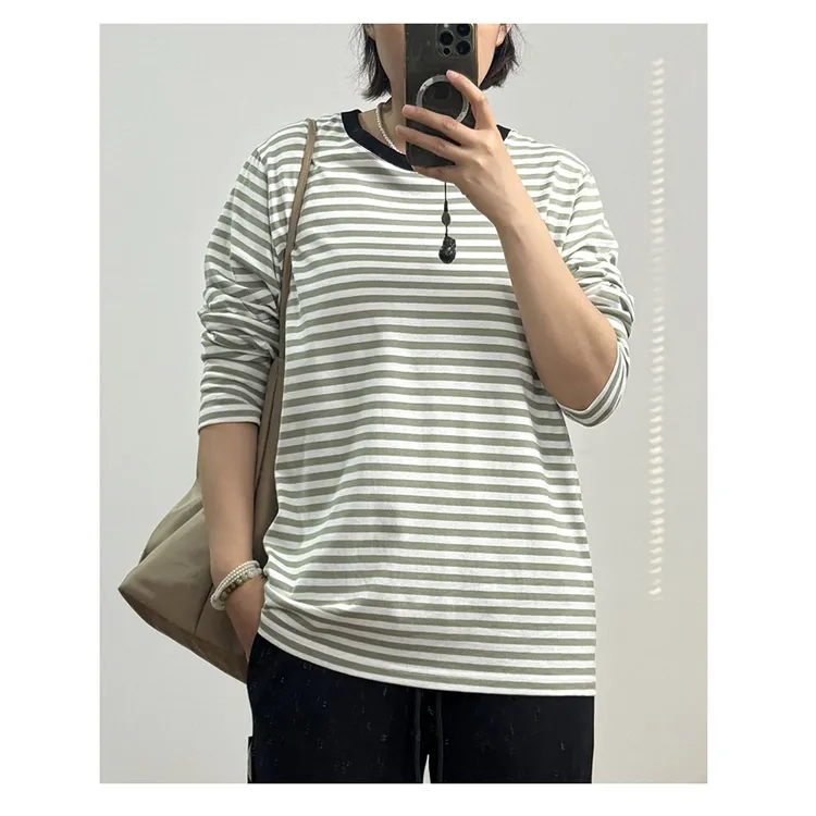 T526  秋季新款女士休闲宽松圆领条纹长袖T恤百搭上衣女