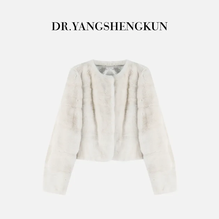 杨圣坤2025冬季新品丹麦横排抽刀圆领短款水貂毛外套女EY25101105