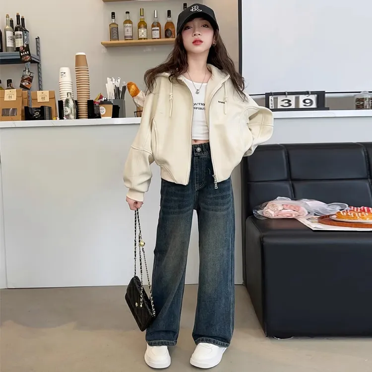女童外套秋季2025新款儿童潮款穿搭大童女孩秋装宽松短款开衫卫衣