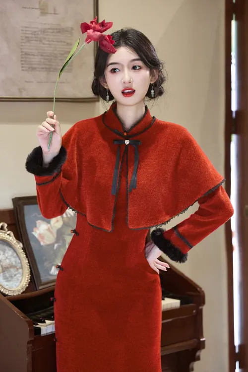 酒红色斗篷旗袍新中式中国风女装连衣裙改良日常可穿订婚新娘敬酒
