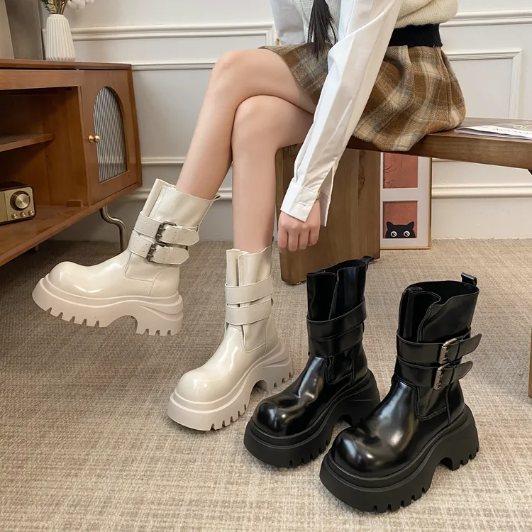 贾不假马丁靴女款2025新款秋季时尚小个子显瘦百搭厚底设计感短靴