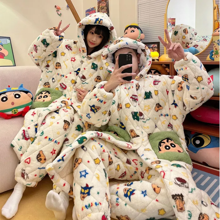 奥美诗嘉蜡笔小新联名情侣睡衣女冬季睡袍套装珊瑚绒夹棉家居服男