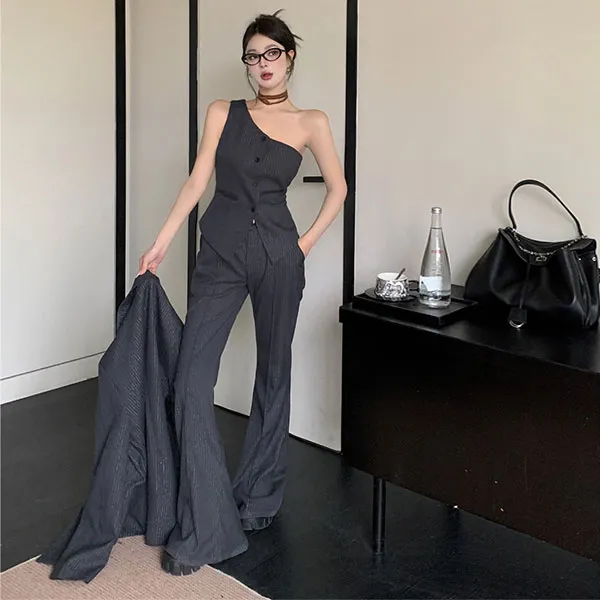 2025春季御姐范英伦风高级感宽松西装外套条纹马甲长裤时髦三件套