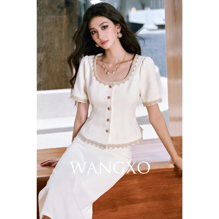 WANGXO  肌理梭织绑绳收腰气质套装250598W 
