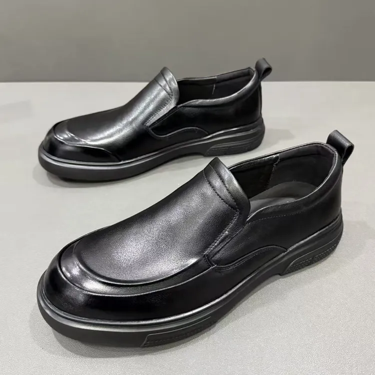 新款头层牛皮休闲皮鞋