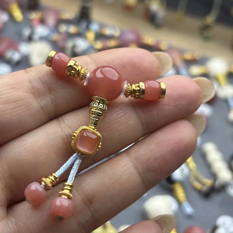 粉糯玛瑙三通10mm弟子珠套装文玩108手串配饰配珠（随机发货）