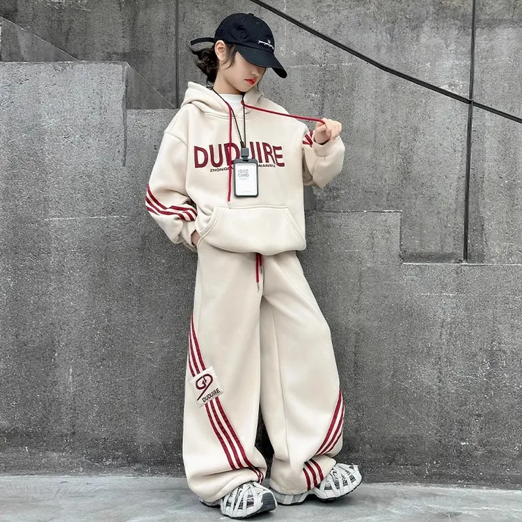 女童套装秋冬季2025新款潮女孩中大童加绒儿童洋气嵌绳卫衣两件套