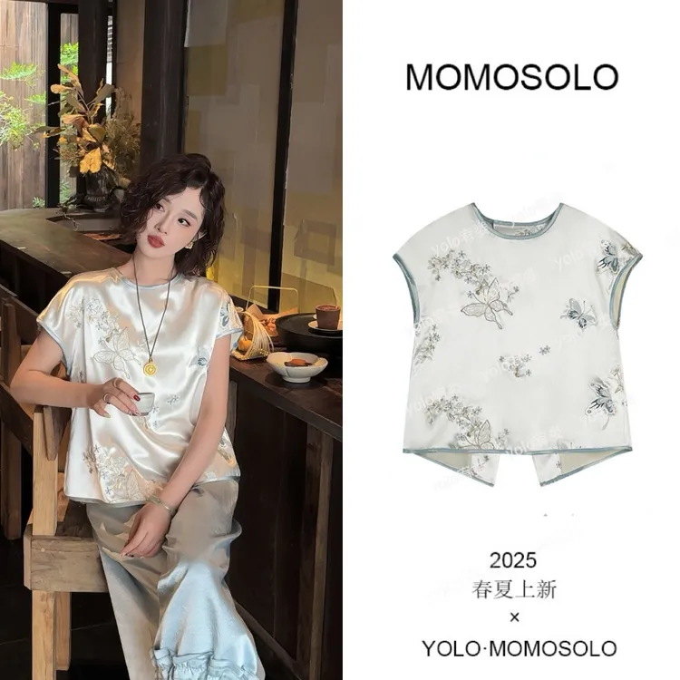 MOMOSOLO•玉洁•2025夏中式禅意鎏金缎面蝴蝶不规则短袖马甲YM1832