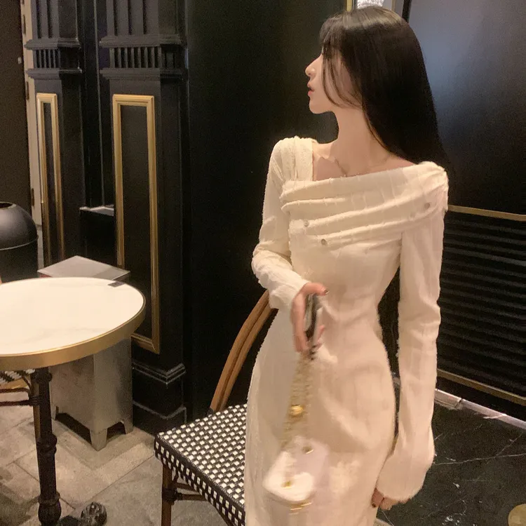 显瘦气质长袖针织打底法式收腰蕾丝修身温柔秋冬秋季春季复古设计