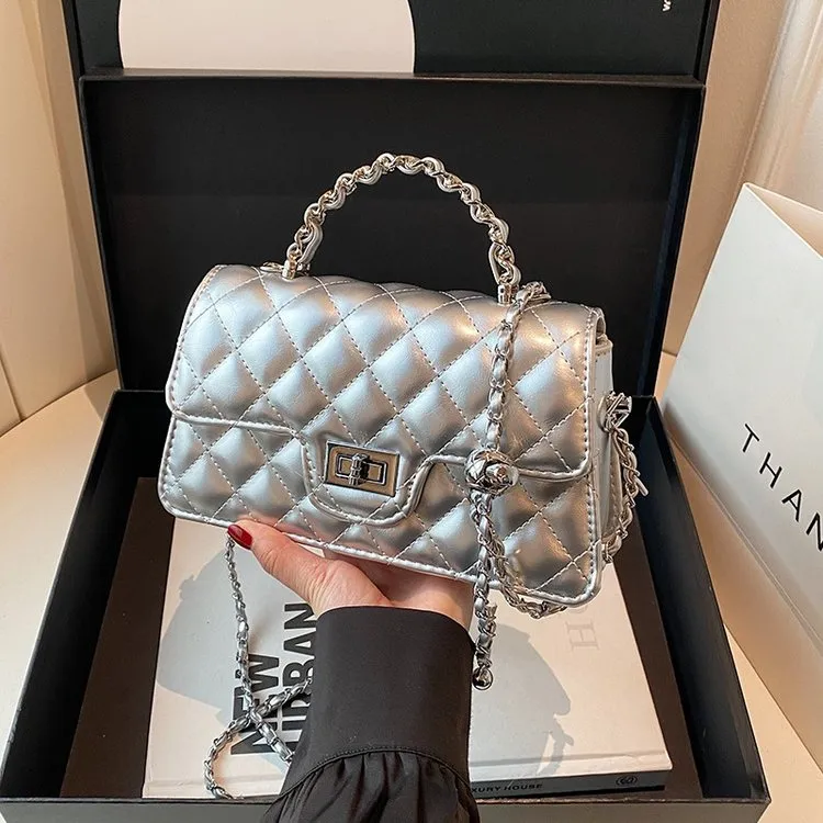 2025春款新款时尚百搭小香风女包菱格链条包单肩斜挎小方包小众