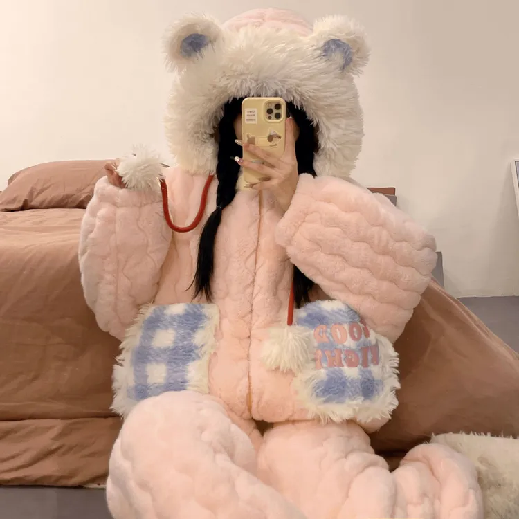 秋冬季天三层夹棉可爱女睡衣2025新款加绒加厚珊瑚绒家居服套装