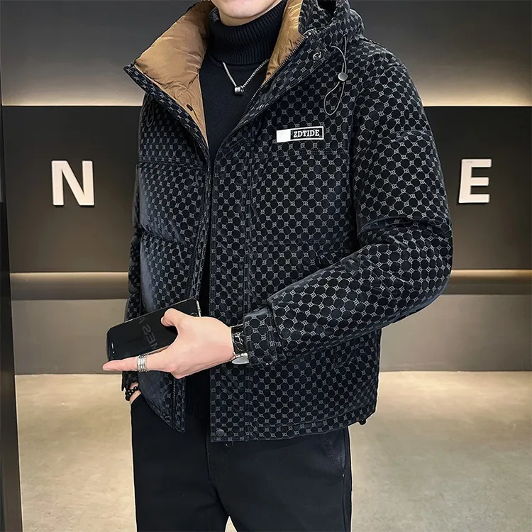 冬装保暖连帽印花白鸭绒上衣2025冬季新款加厚轻薄男士羽绒服外套