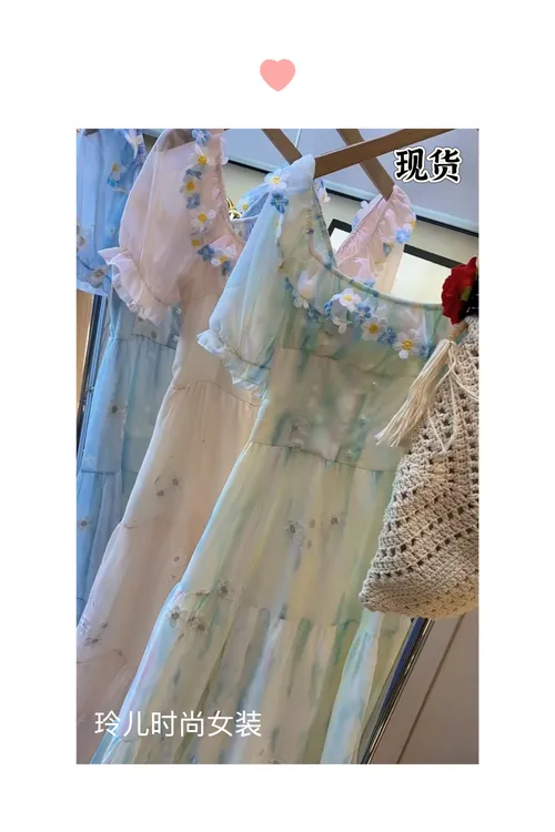 夏日多巴胺蓝色方领短袖收腰长款女士法式复古气质连衣裙