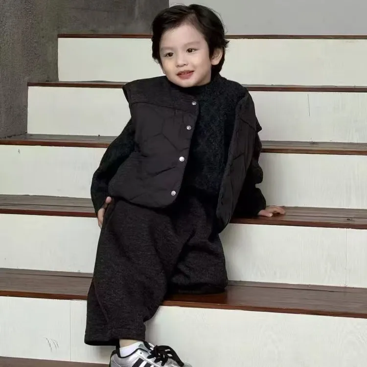 男童冬季加绒套装2025新款儿童洋气宝宝韩版加棉马甲三件套潮