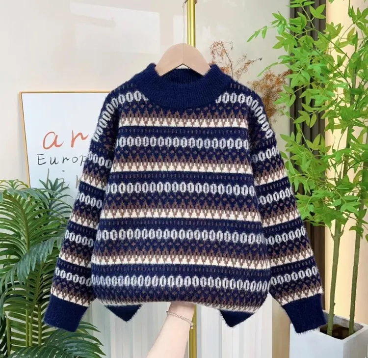 2024新款中大童男童仿水貂绒秋冬加厚简单时尚洋气圆领针织套头