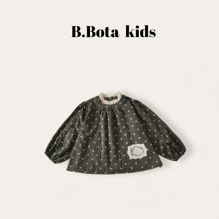 2025秋款儿童满印波点贴布衬衫娃娃衫-bt649