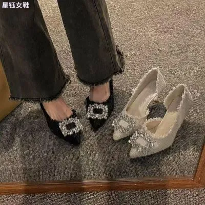 小香风尖头方扣细跟高跟鞋女2024春夏新款法式水钻小众浅口单鞋女