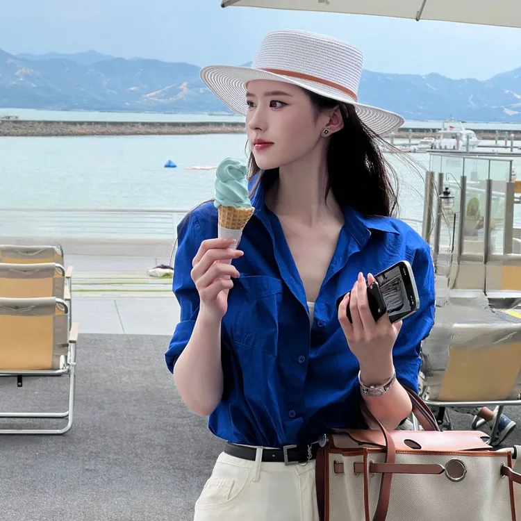 慵懒风日常休闲百搭衬衣克莱茵蓝宽松长袖女士衬衫秋季新款小衫潮