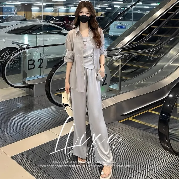 时尚休闲套装女2025夏季新款减龄冰丝防晒衬衫背心阔腿裤三件套潮
