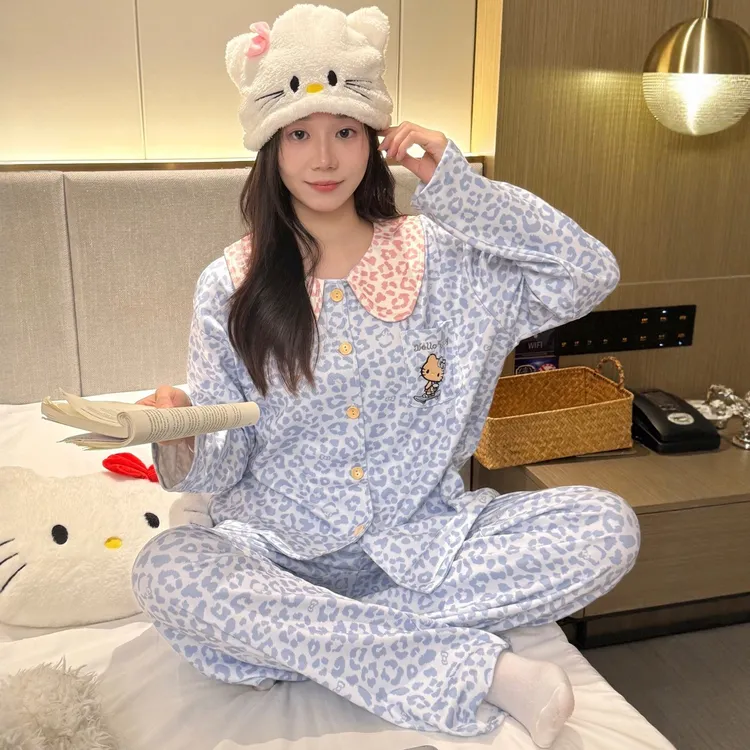 hellokitty睡衣女德绒秋冬季2025新款卡通薄绒长袖家居服套装冬天