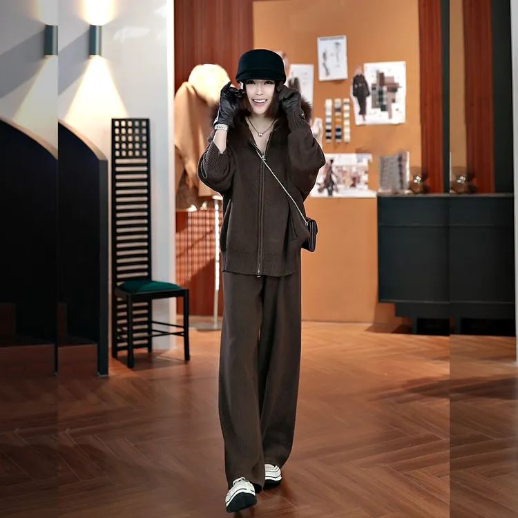 溶溶【浮生雪羽】RONGRONG 银丝羊毛混纺狐狸毛领慵懒套装25S320-1