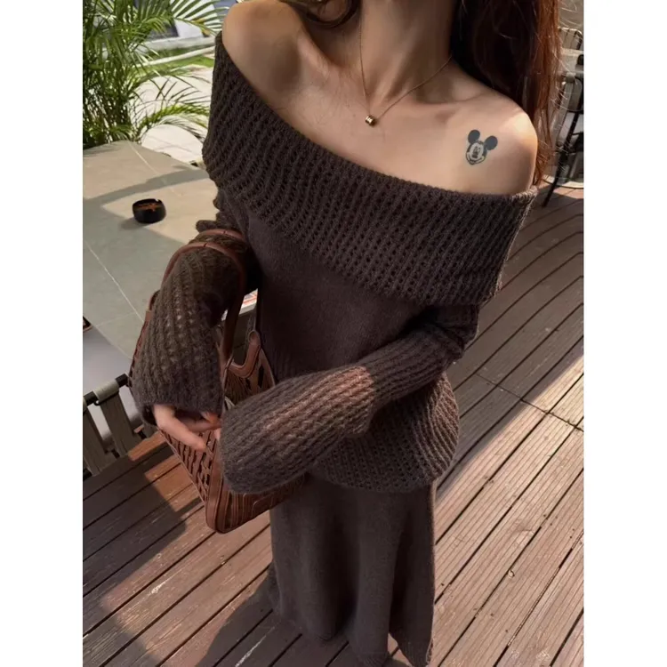 辣妹时尚针织衫镂空一字肩毛衣女早秋季韩系气质半身裙两件套装