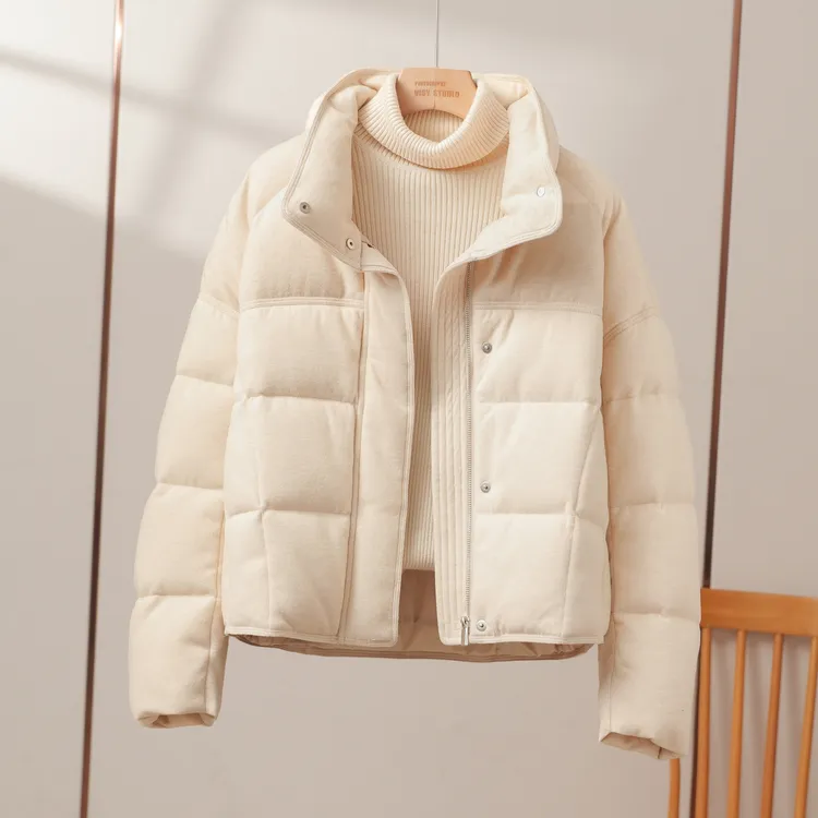 90白鸭绒羽绒服女短款2025冬季新款保暖加厚面包服绵羊毛立领外套