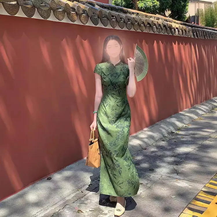 复古新中式国风连衣裙女夏2025新款爆款高级感立领改良旗袍长裙子