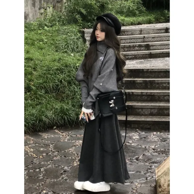 灰色不规则修身针织衫毛衣+洋气裙子女秋冬2025年新款超火一整套